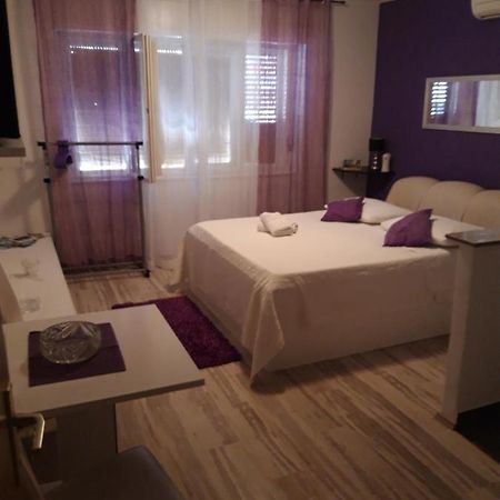 Rooms And Apartment Stambuk II Split Buitenkant foto
