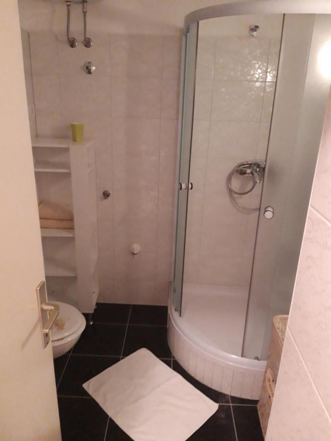 Rooms And Apartment Stambuk II Split Buitenkant foto