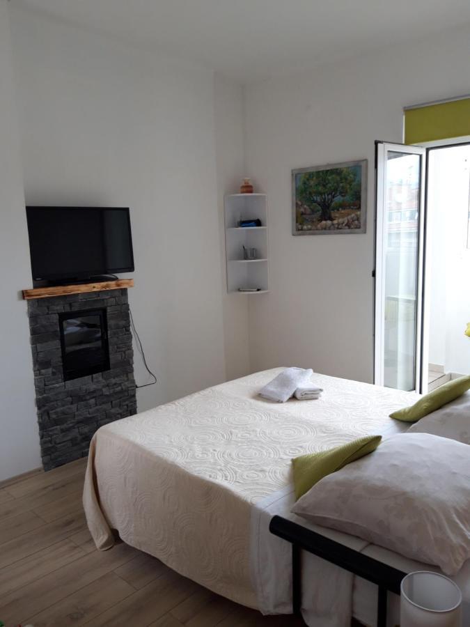 Rooms And Apartment Stambuk II Split Buitenkant foto