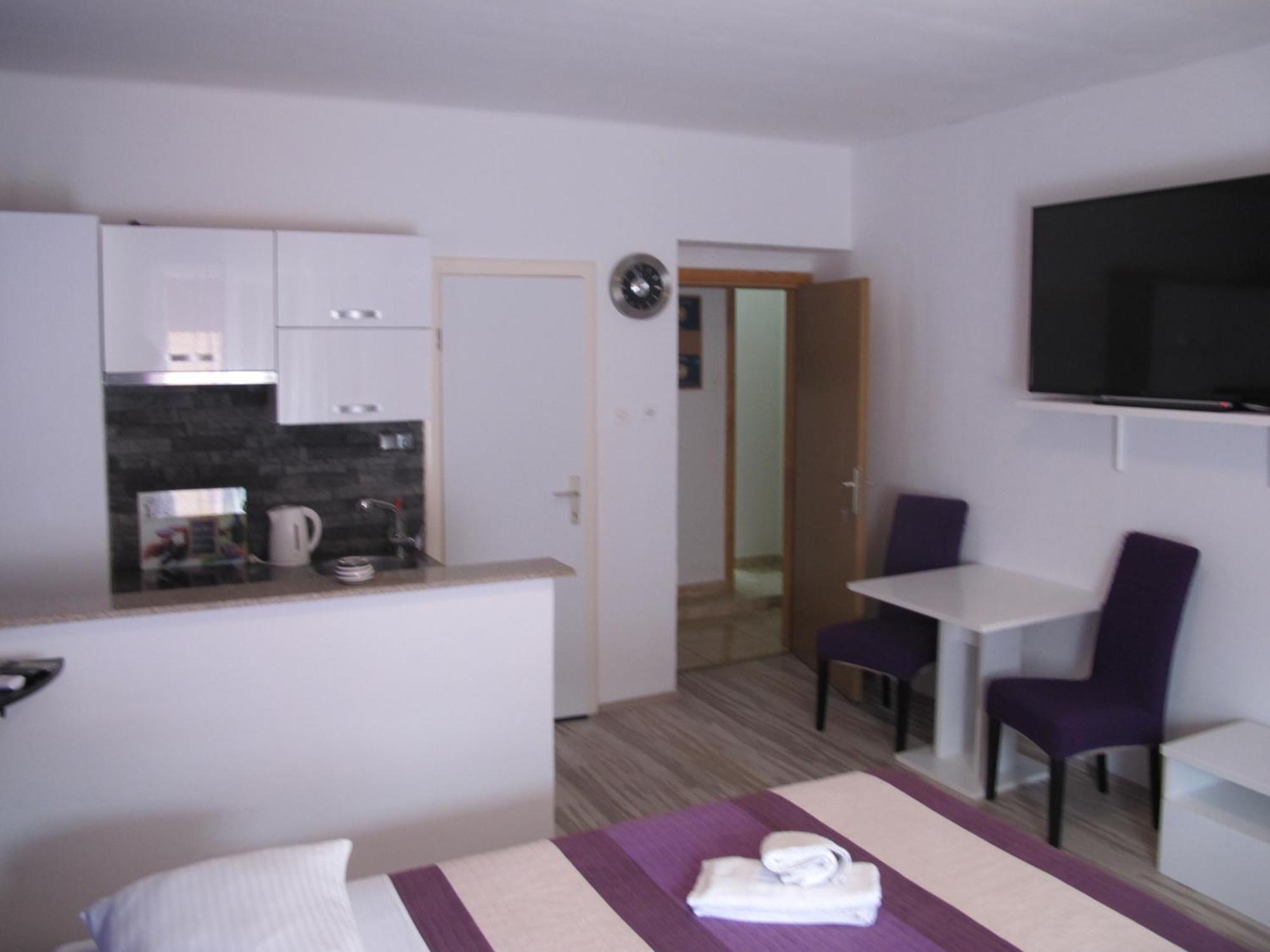 Rooms And Apartment Stambuk II Split Buitenkant foto